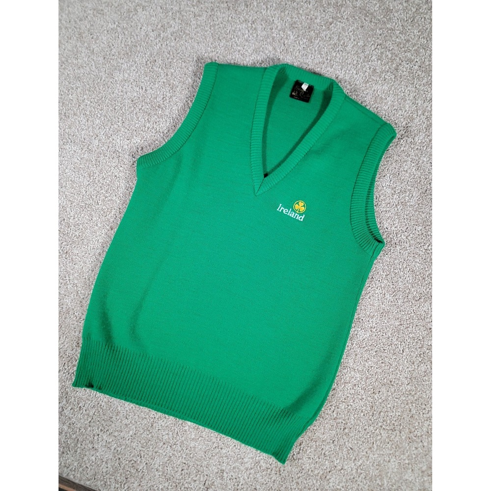 VTG Blarney Castle Knitwear Ireland Vest Green Medium Shamrock St. Patricks Day